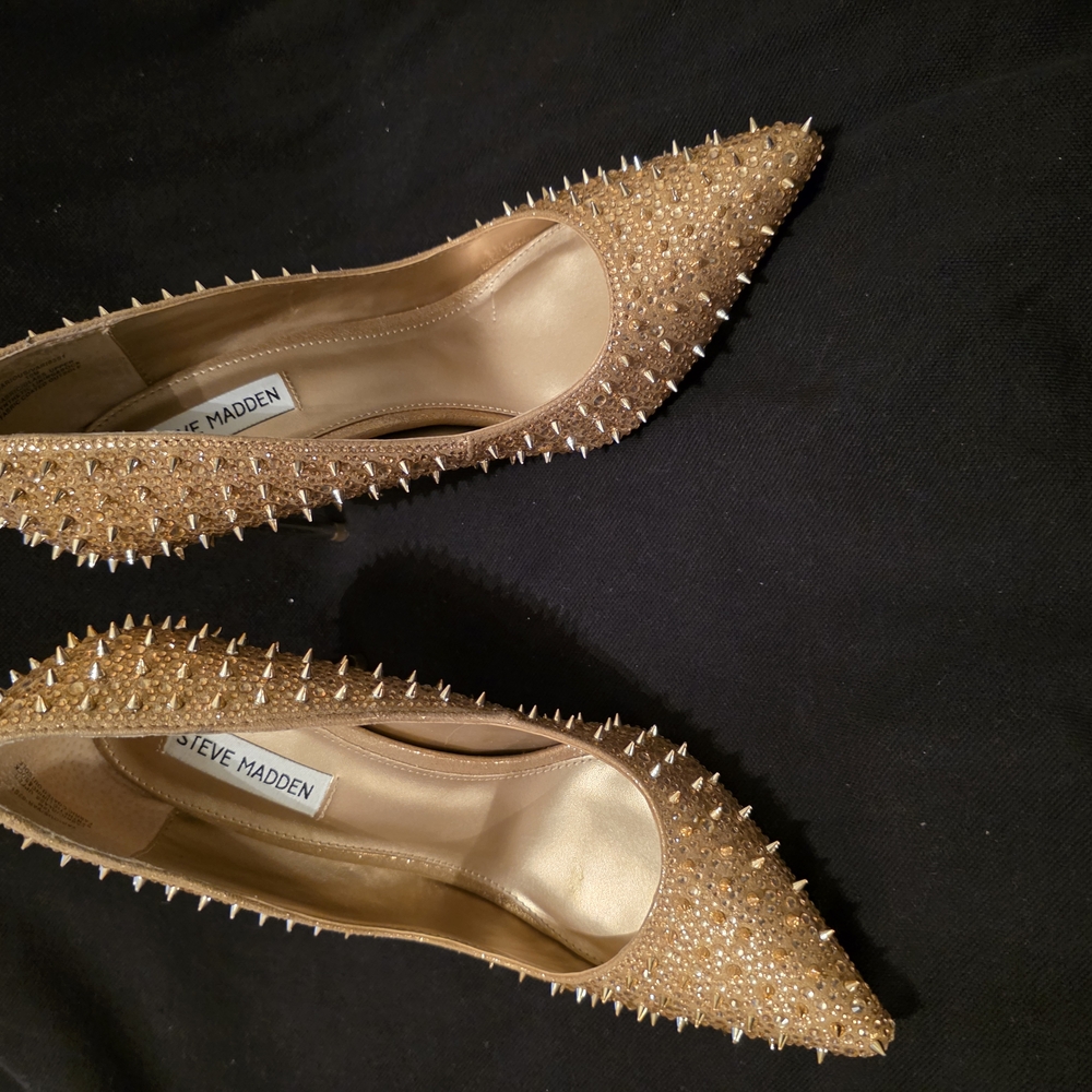 Steve Madden Gold Studded Women's Shoes